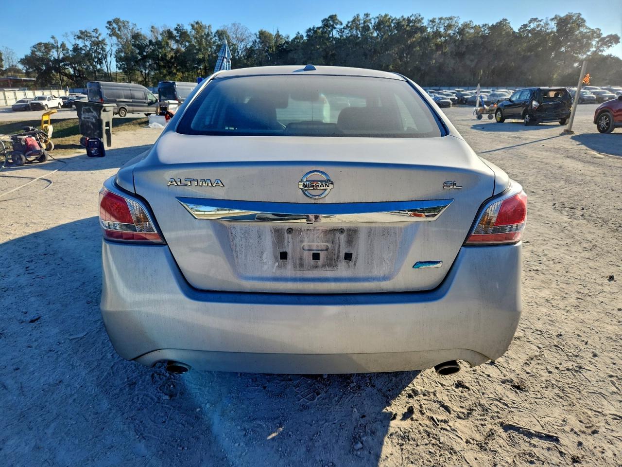 Nissan Altima 2.5 Image 10