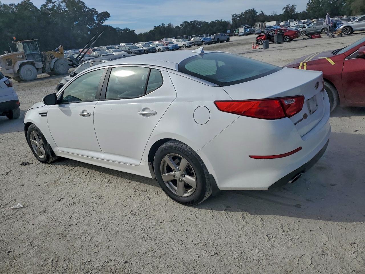 Kia Optima Lx Image 3