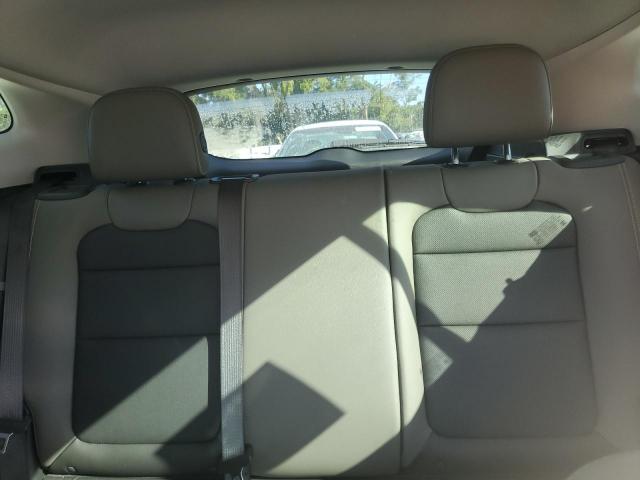 Chevrolet Trax Activ Image 11