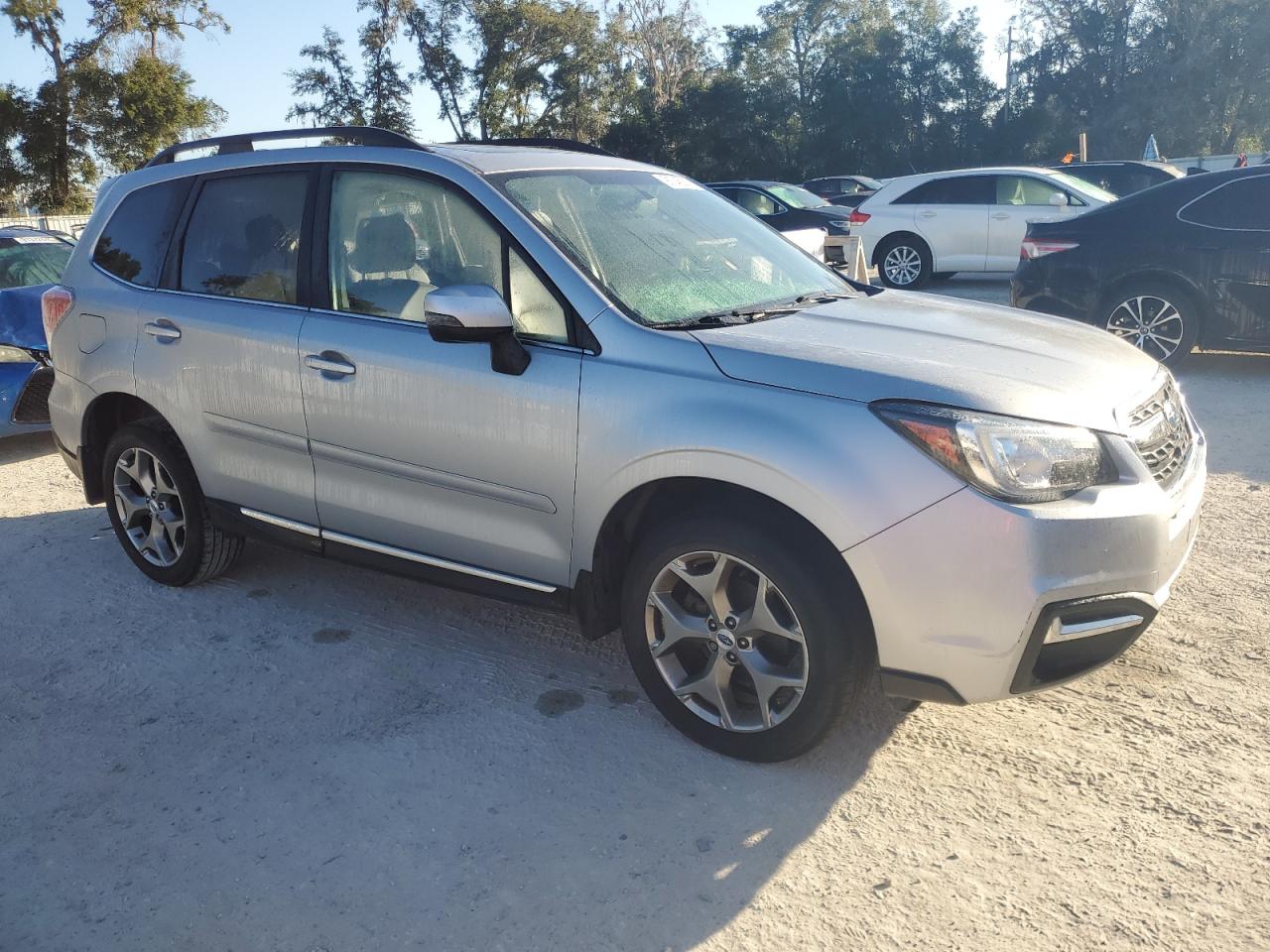 Subaru Forester 2.5i Touring Image 10