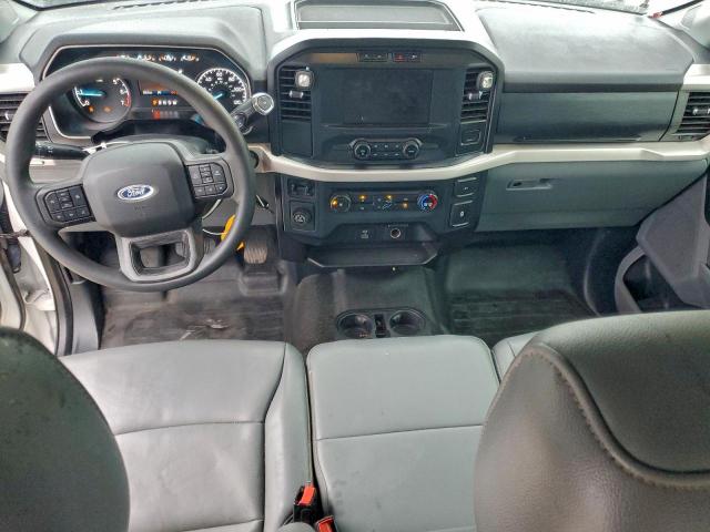 Ford F-150 Supercrew Image 8