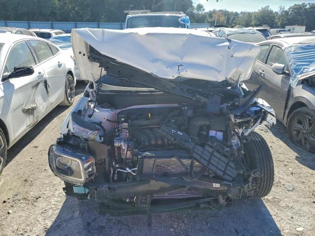 Hyundai VENUE Se Image 3