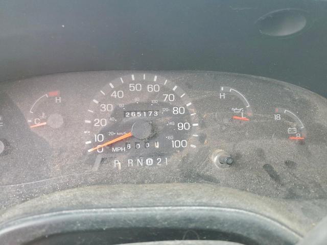 Ford Econoline E250 Van Image 5