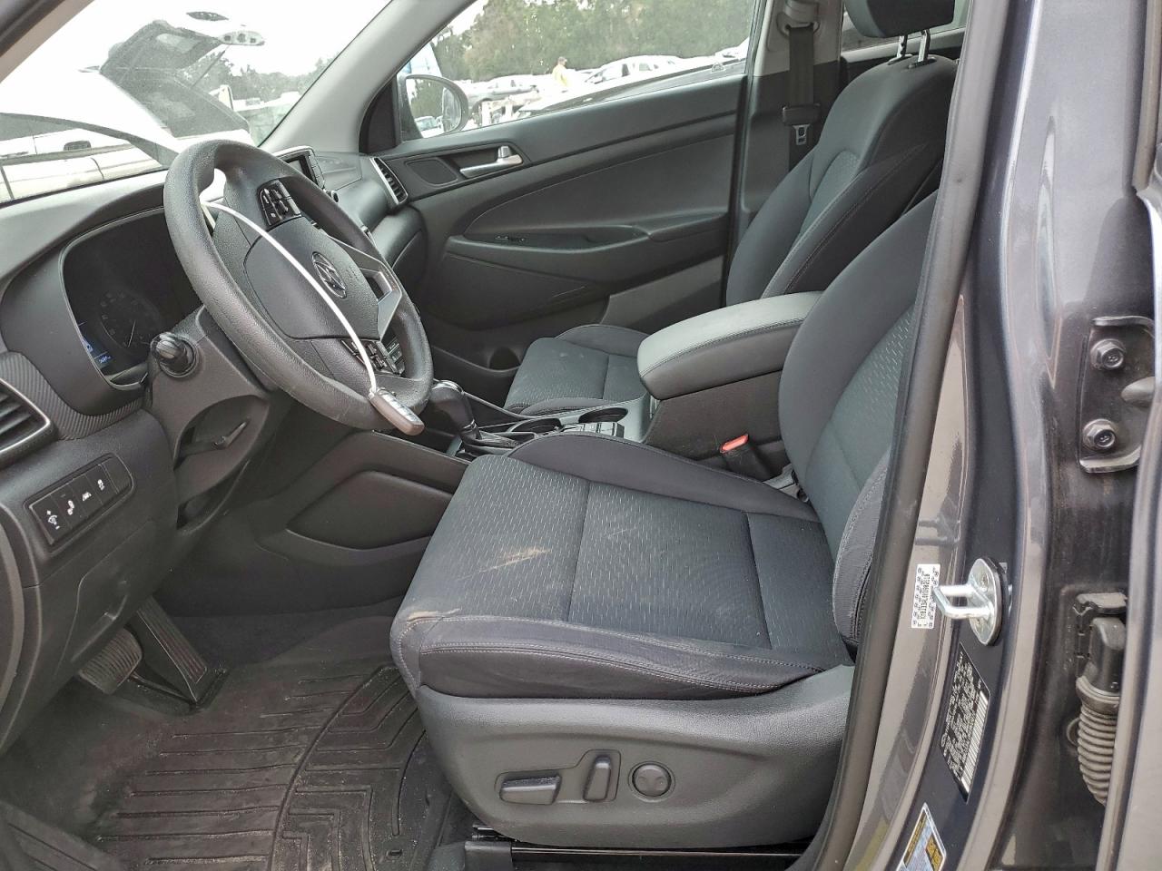 Hyundai TUCSON Limited Image 7