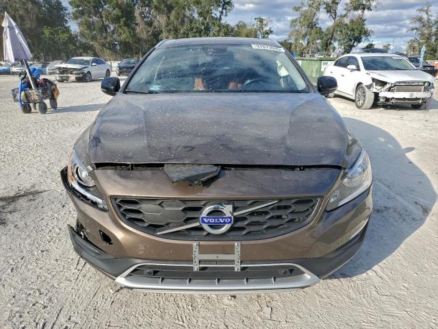 Volvo V60 Premier Image 2