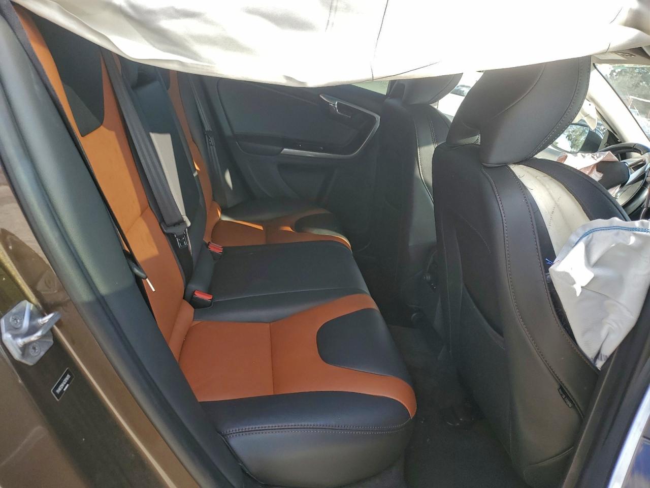 Volvo V60 Premier Image 8