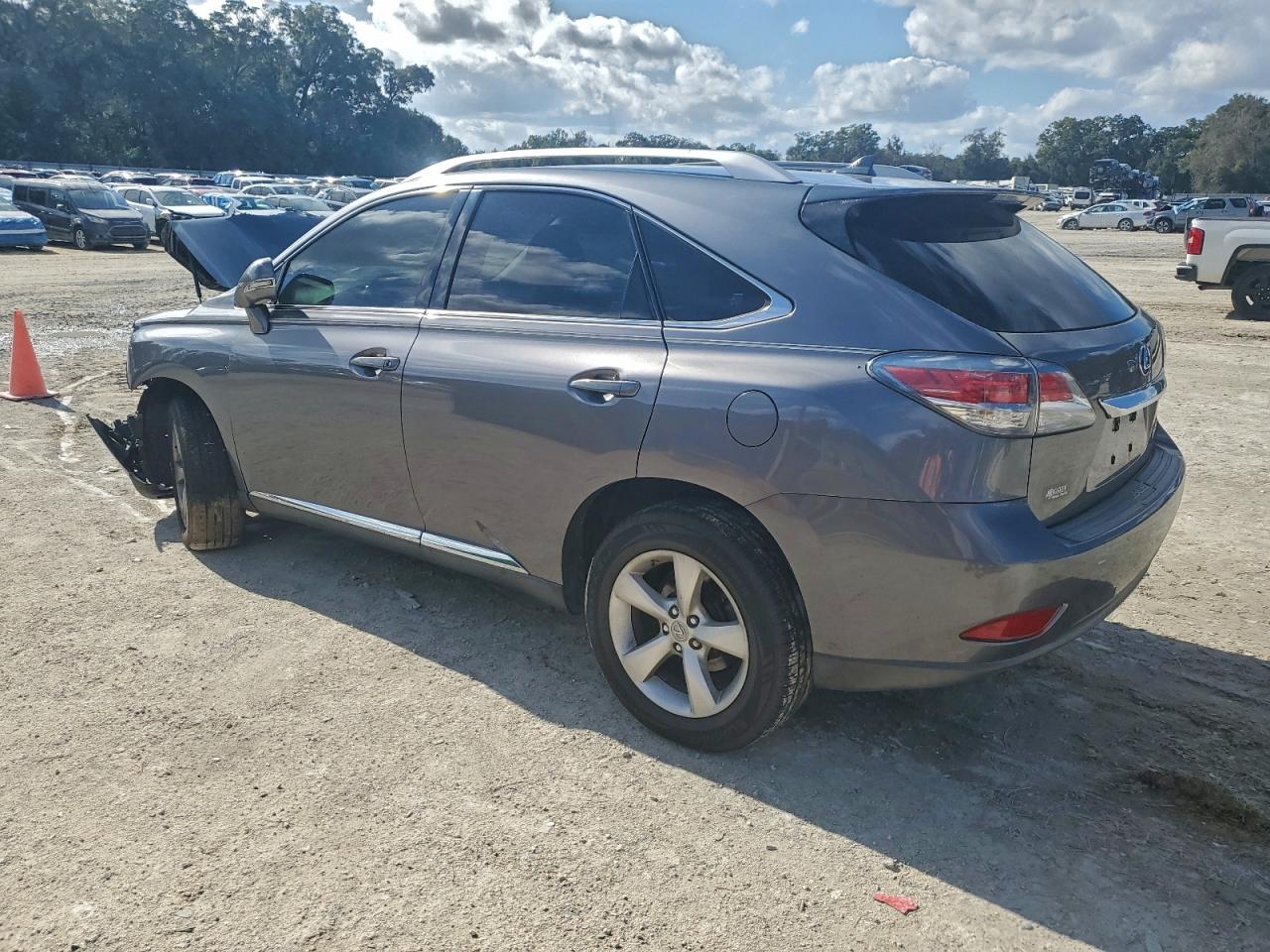 Lexus RX 350 Base Image 12