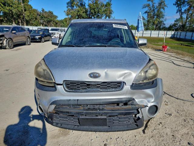 Kia Soul Image 4
