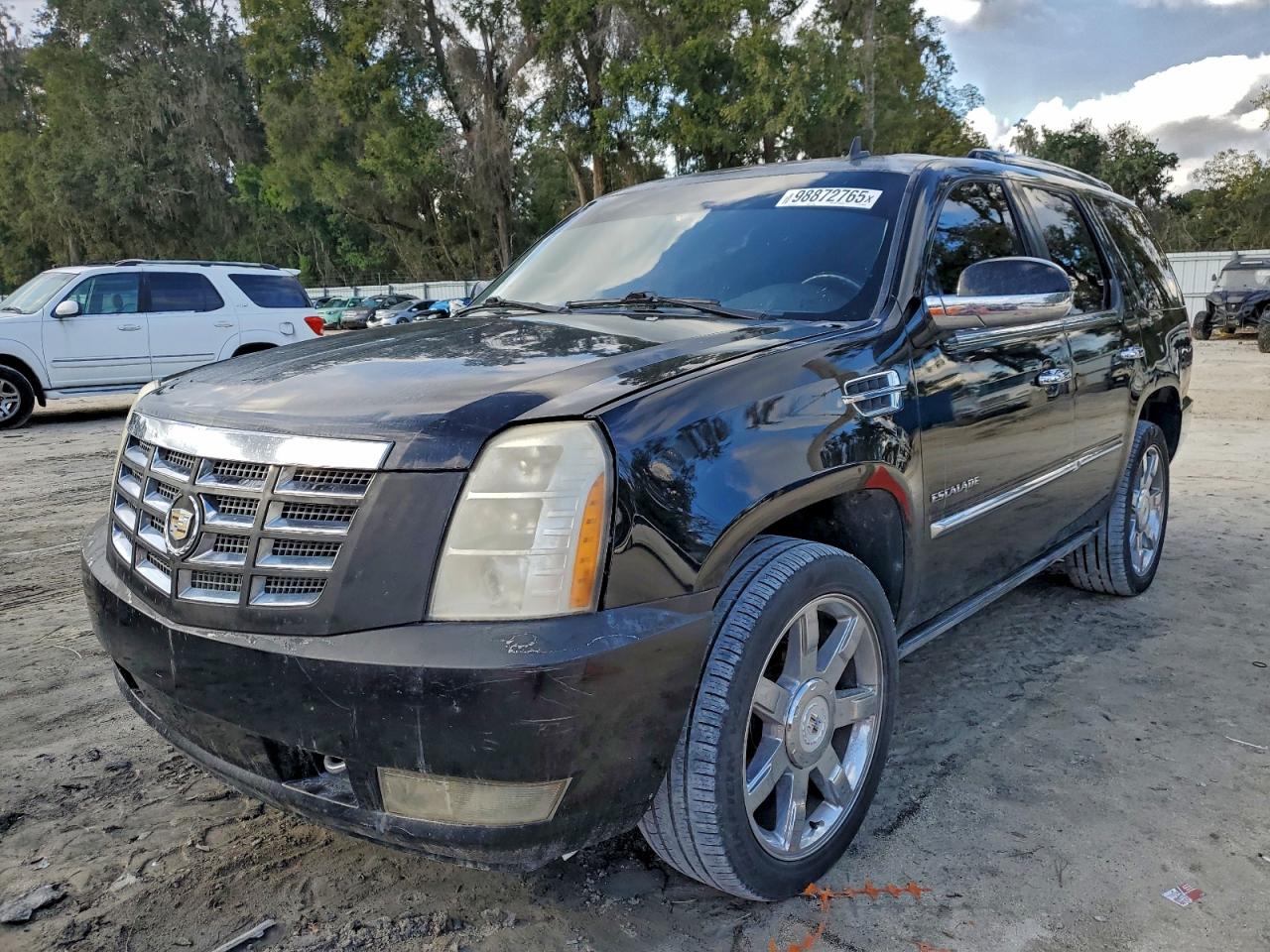 Cadillac Escalade Premium Image 1