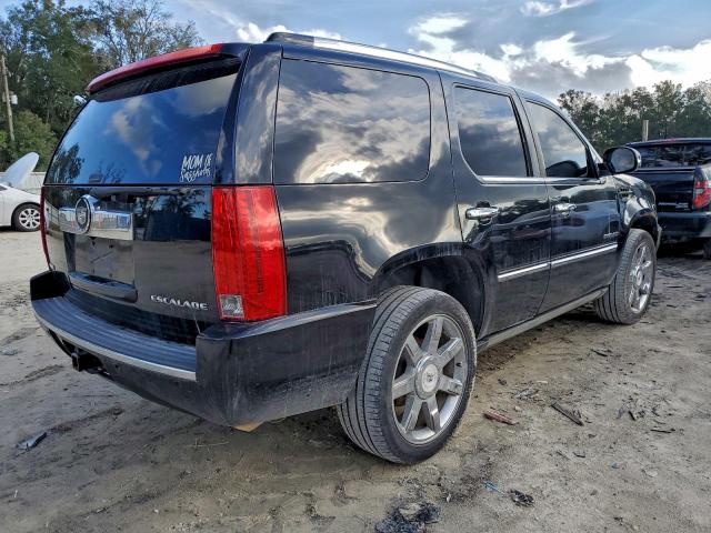 Cadillac Escalade Premium Image 4