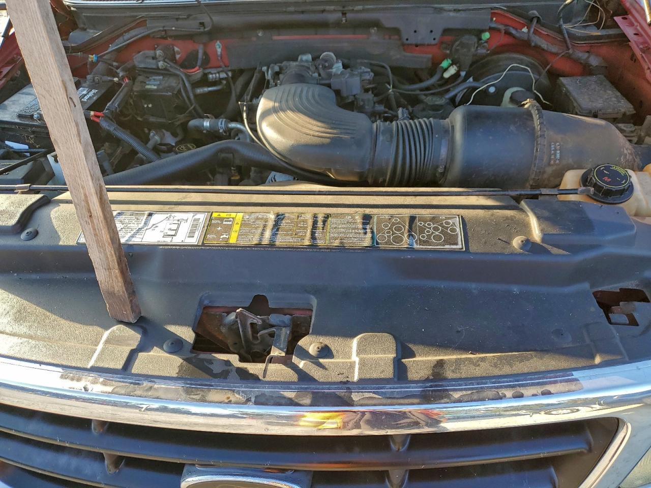 Ford F-150 Supercrew Image 9