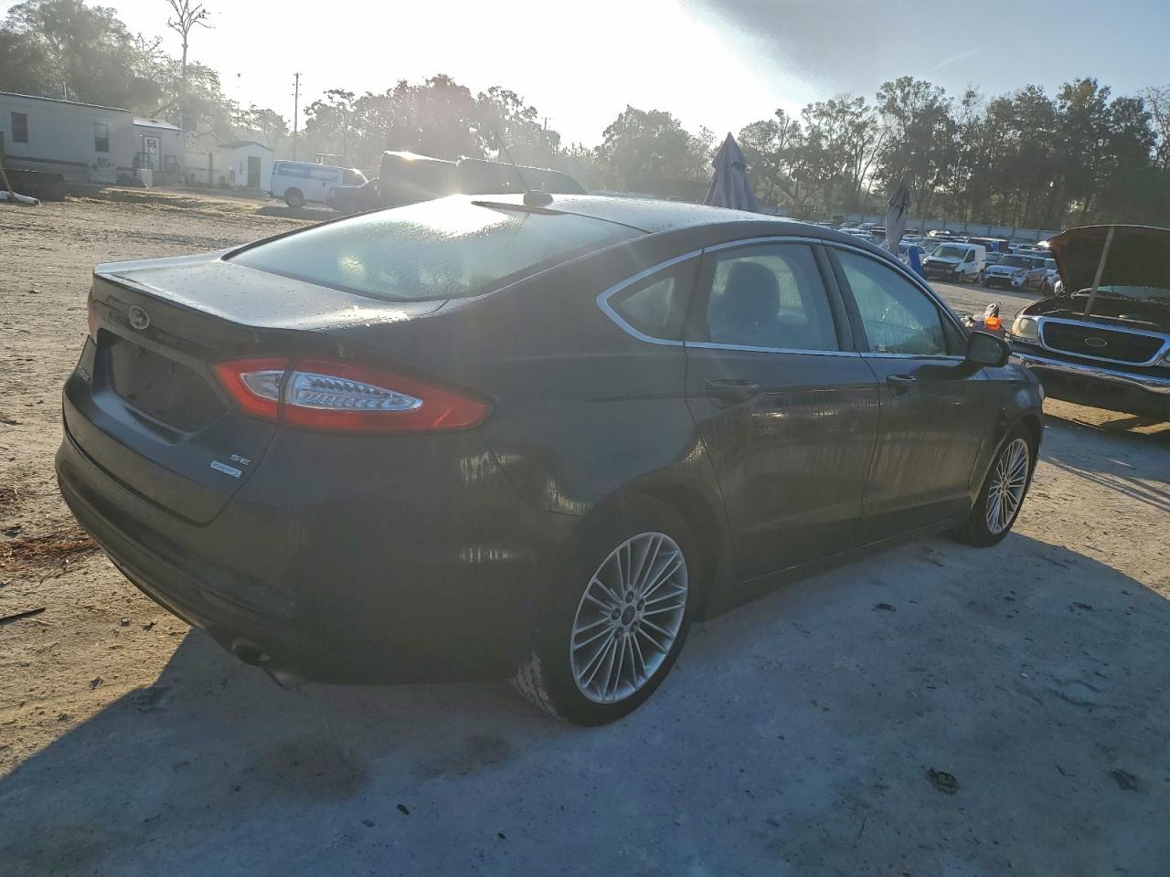 Ford Fusion Se Image 10