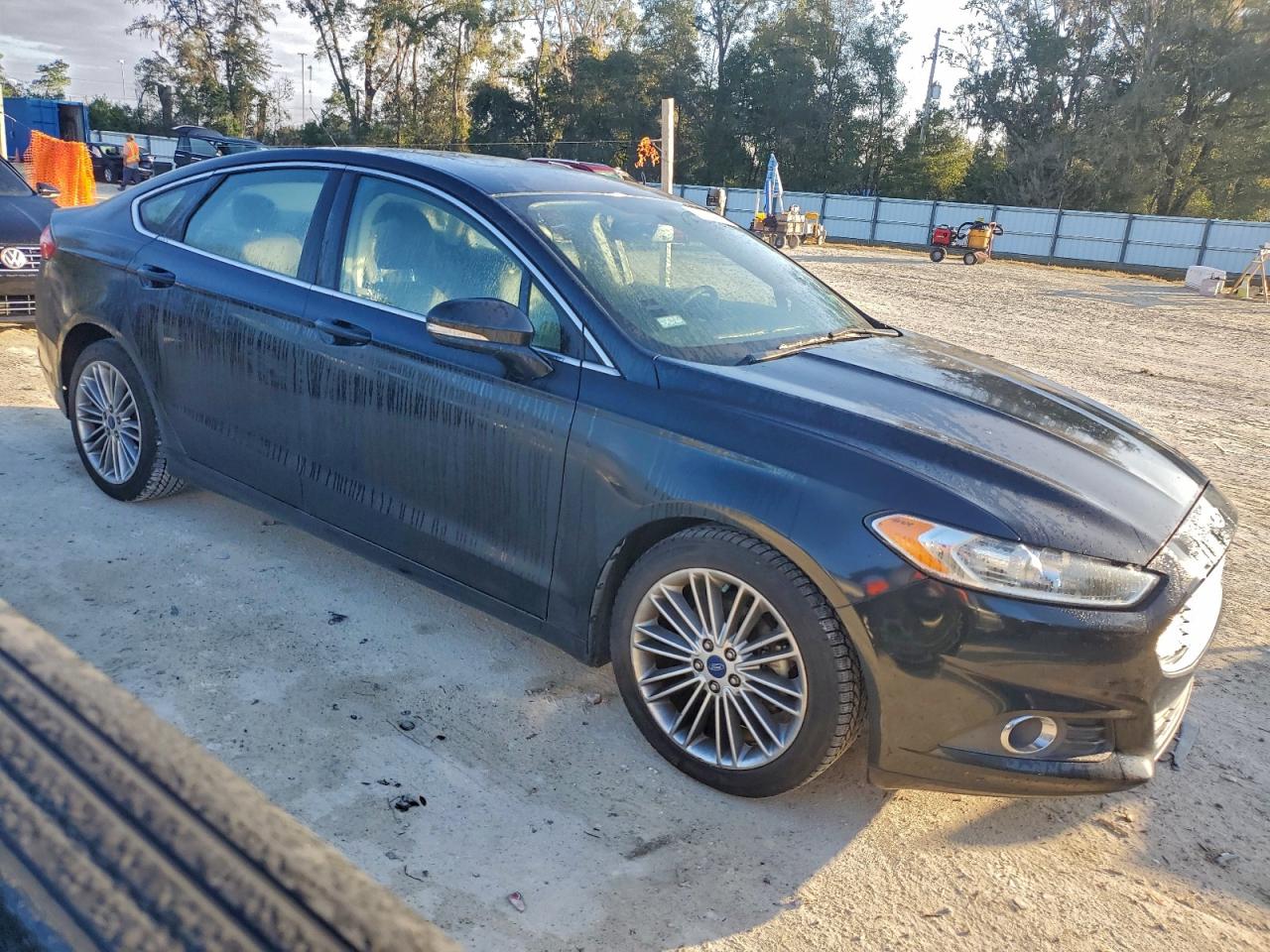 Ford Fusion Se Image 7