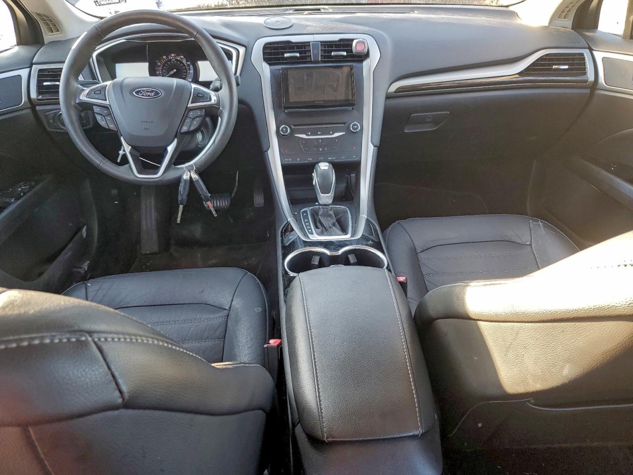 Ford Fusion Se Image 11