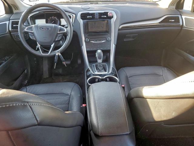 Ford Fusion Se Image 11