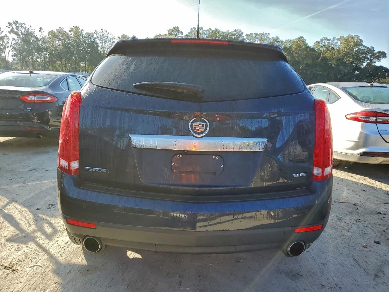 Cadillac SRX Performance Collection Image 6