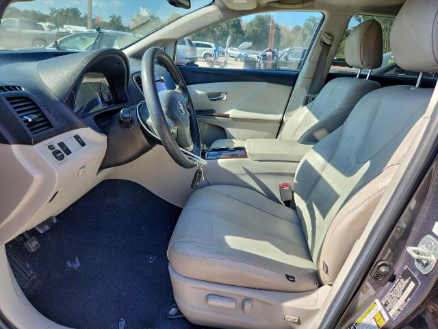 Toyota Venza Image 7