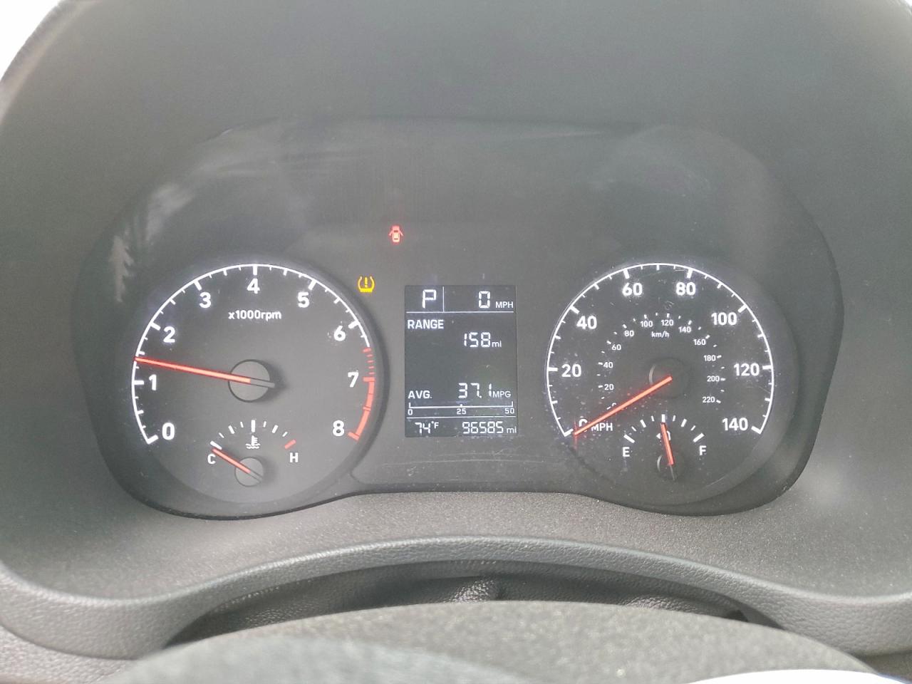 Hyundai ACCENT Se Image 13