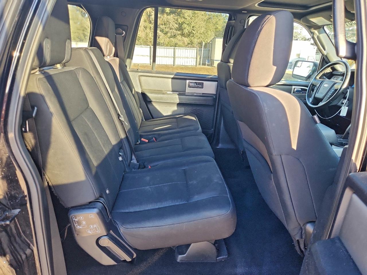 Ford Expedition El Xlt Image 9