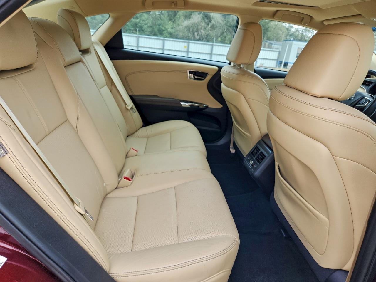 Toyota Avalon Hybrid Image 7