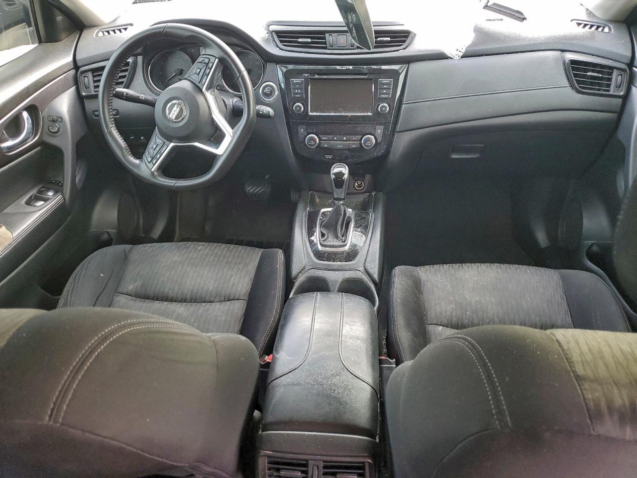 Nissan Rogue S Image 11