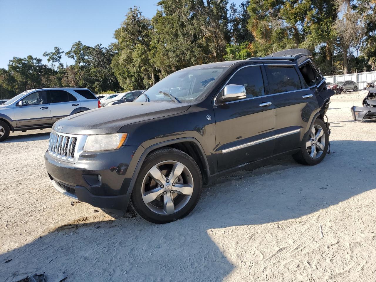 Jeep Grand Cherokee Overland Image 1