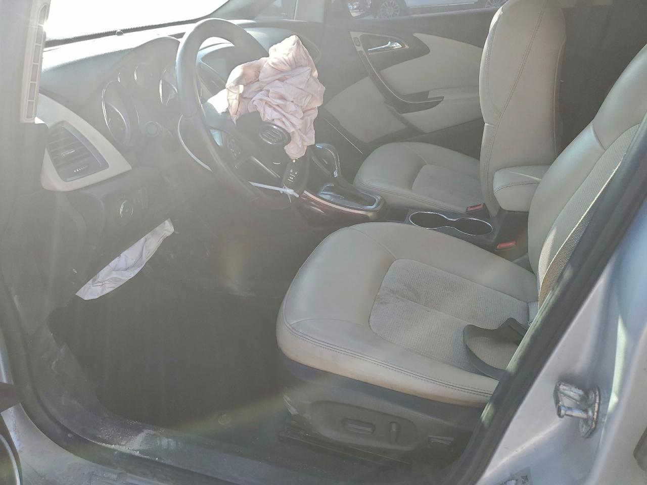 Buick Verano Convenience Image 12