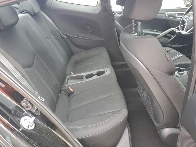 Hyundai VELOSTER Image 10