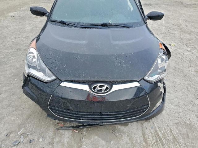 Hyundai VELOSTER Image 12