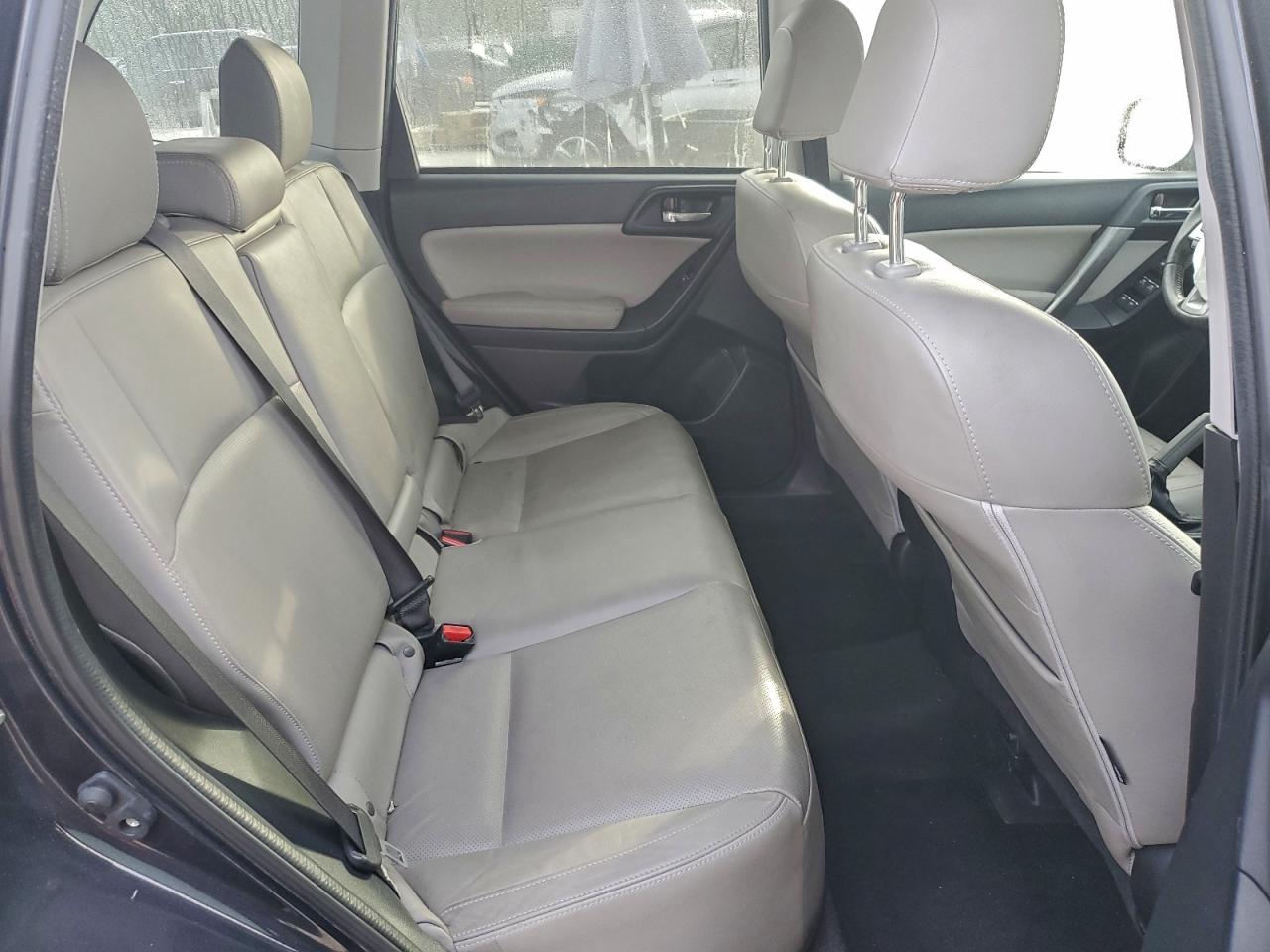 Subaru Forester 2.5i Limited Image 6