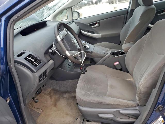 Toyota Prius Image 12