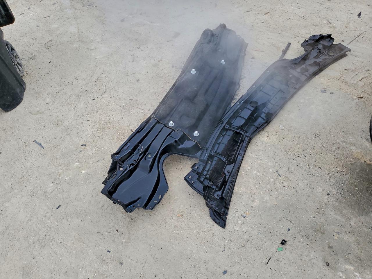 Toyota Prius Image 13