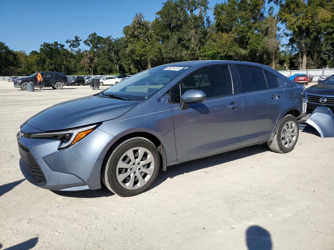 Toyota Corolla Le Image 1