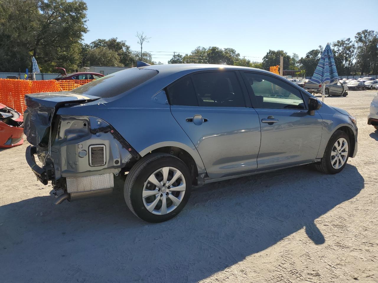 Toyota Corolla Le Image 2