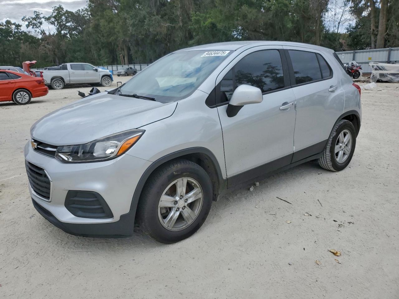 Chevrolet Trax Ls Image 1