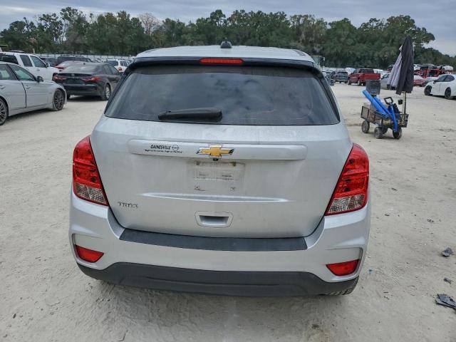Chevrolet Trax Ls Image 2