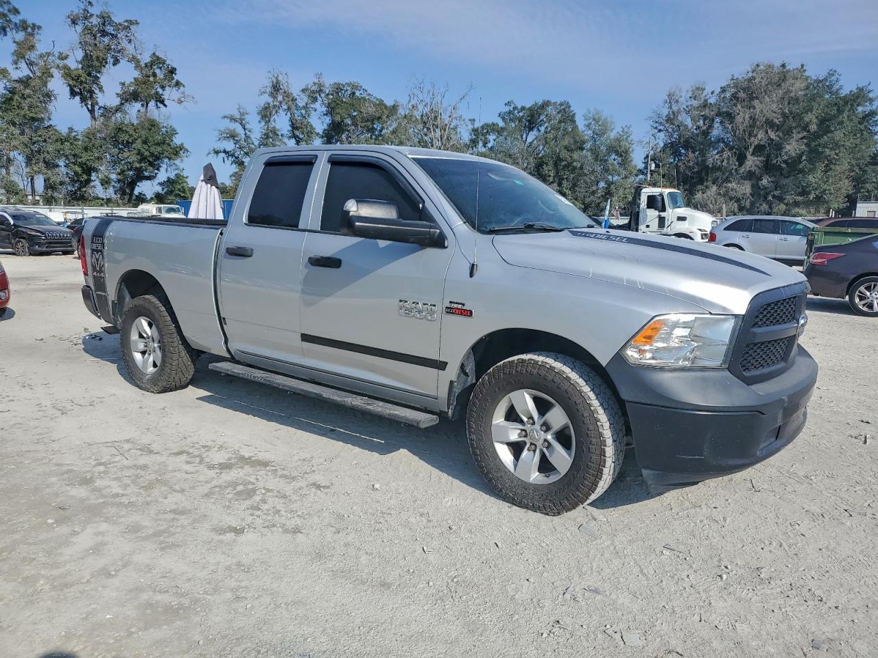 Ram 1500 St Image 10