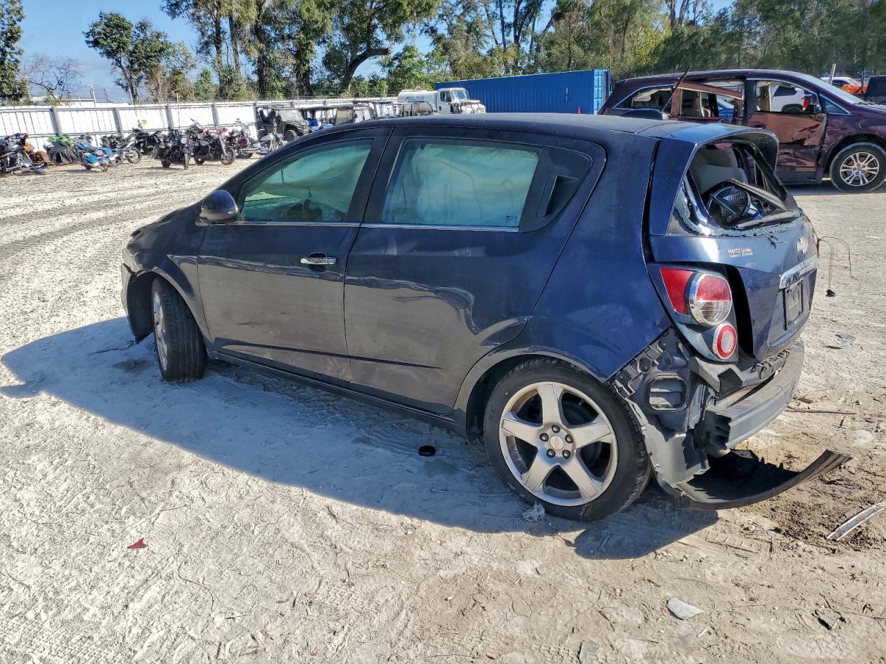 Chevrolet Sonic Ltz Image 13