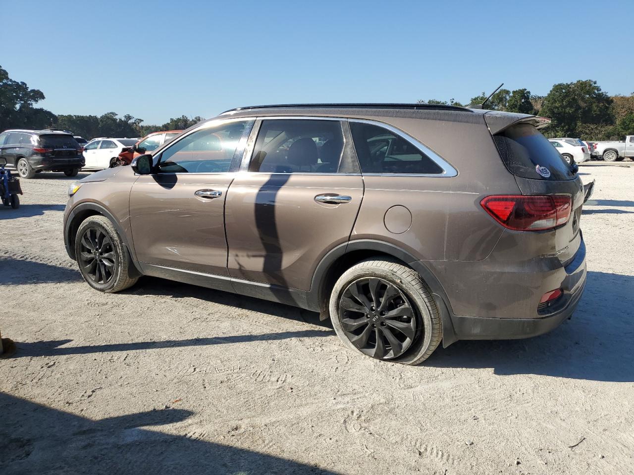 Kia Sorento S Image 2