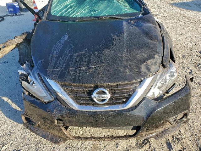 Nissan Altima 2.5 Image 10