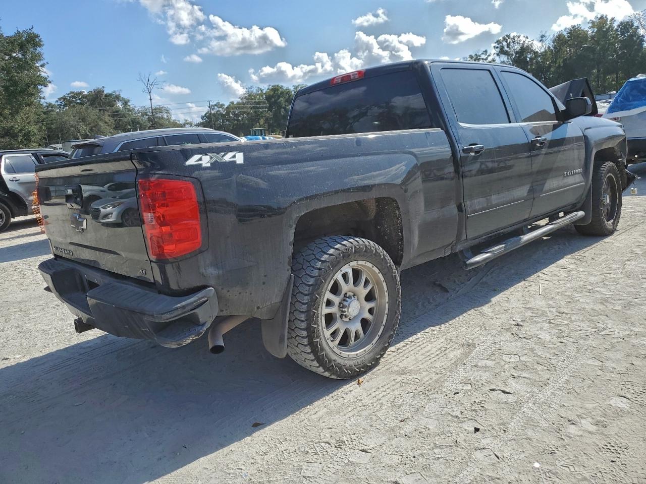 Chevrolet Silverado K1500 Lt Image 8