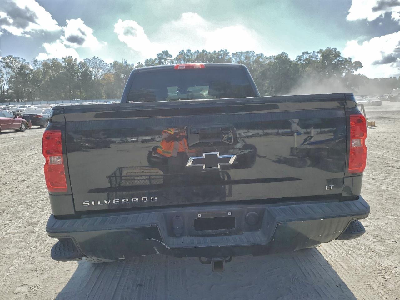 Chevrolet Silverado K1500 Lt Image 6