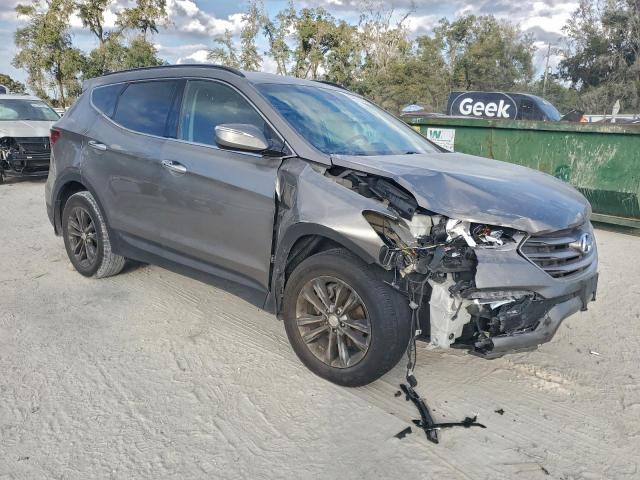 Hyundai SANTA FE Image 5