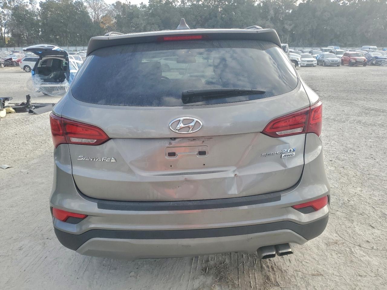 Hyundai SANTA FE Image 14