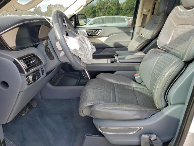 Lincoln Navigator L Black Label Image 4