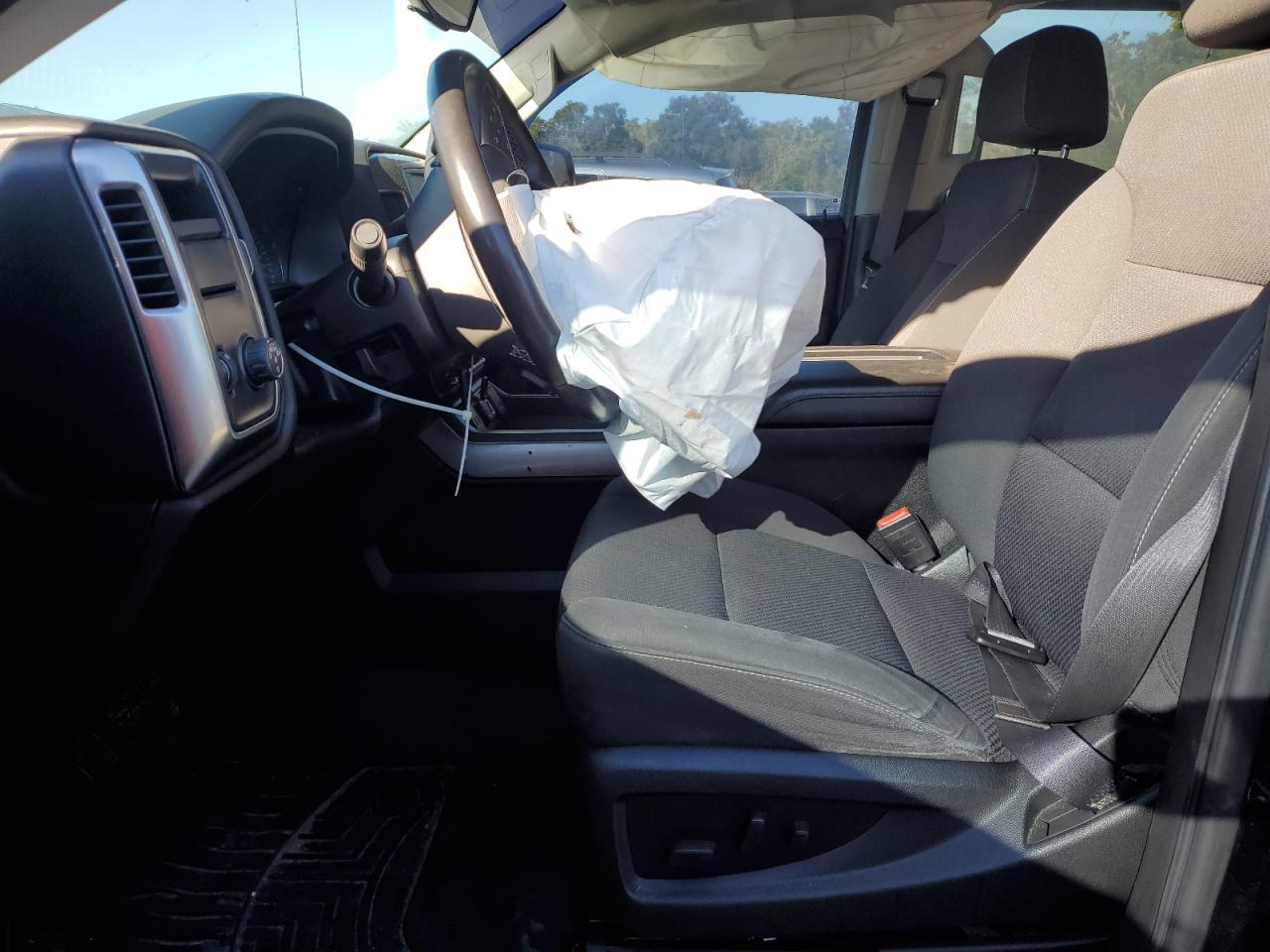 Chevrolet Silverado C1500 Lt Image 12