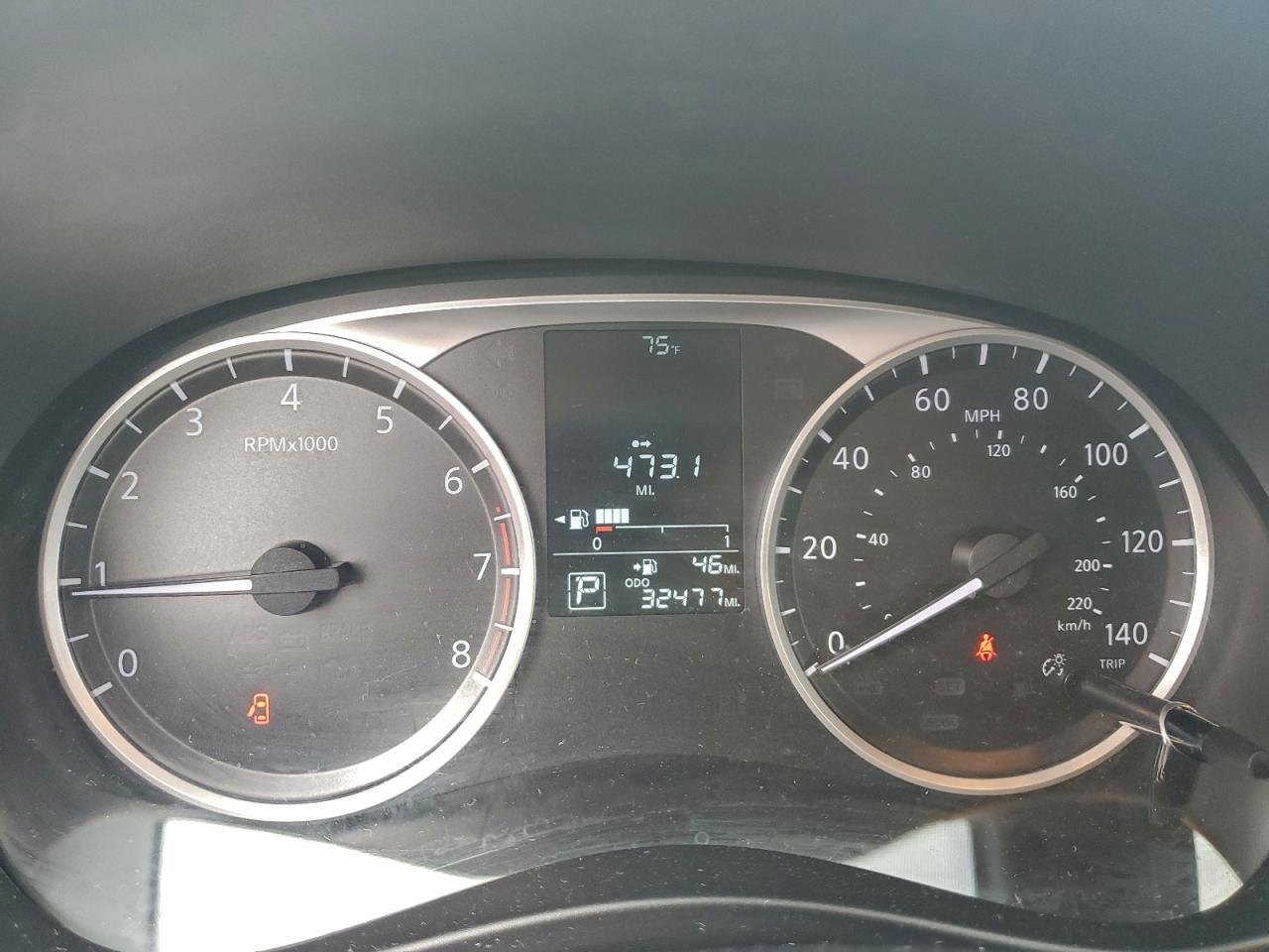 Nissan Kicks S Image 6