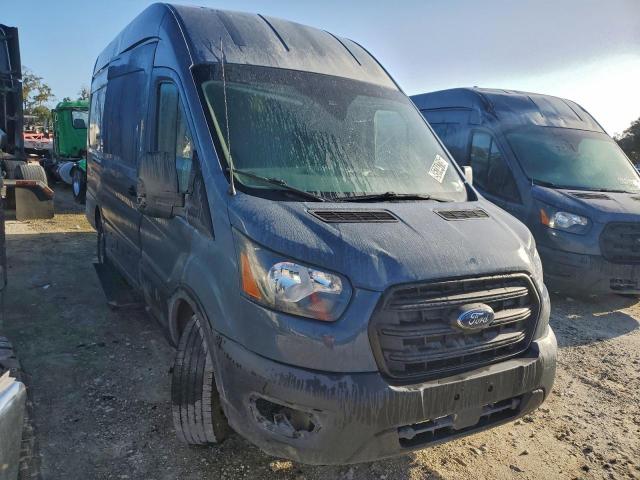 Ford Transit T-250 Image 4