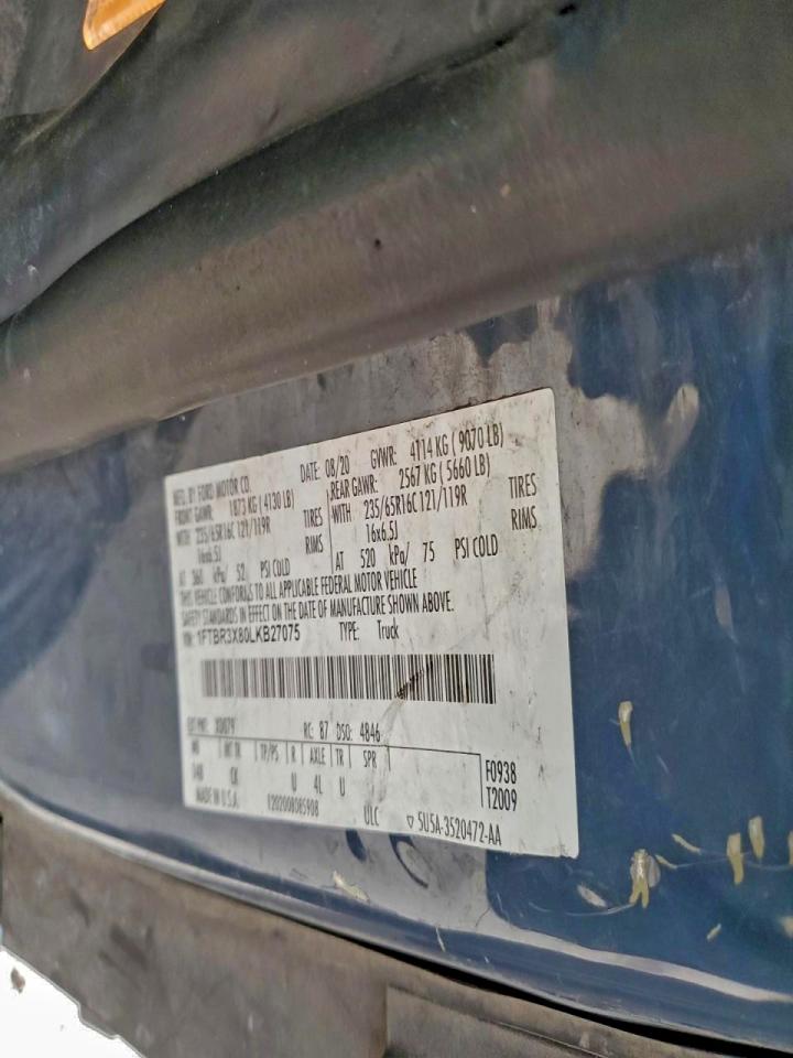 Ford Transit T-250 Image 7