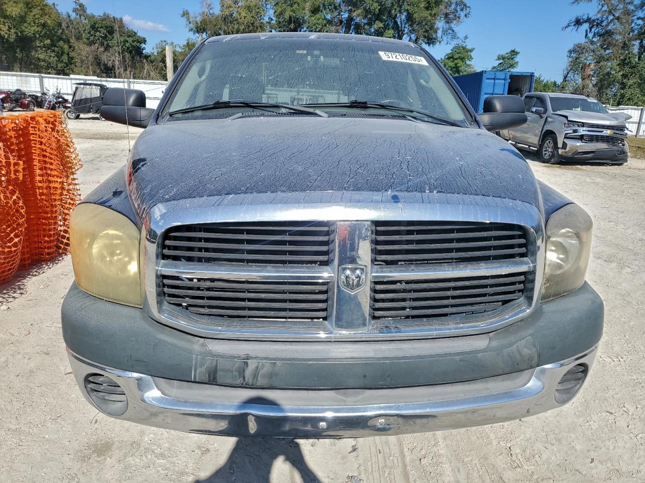 Dodge Ram 1500 St Image 9